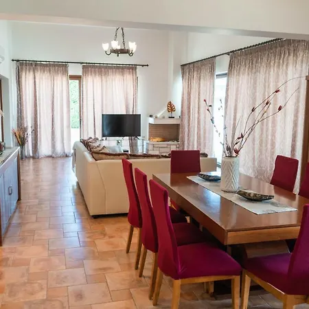 Luxury Hera - Beachfront Villa Roda (Corfu)